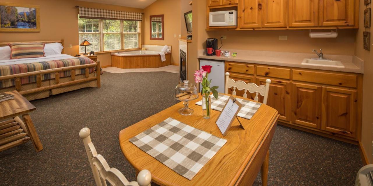 Hawk Valley Retreat & Cottages Galena Exterior foto